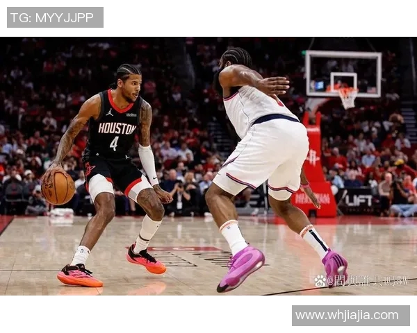 火箭与爵士激战正酣NBA直播精彩瞬间回顾与分析